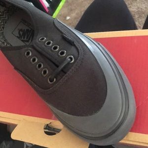 Vans /color black perfect to customize it